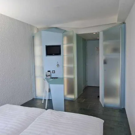 Hotel Cristal Design 3*